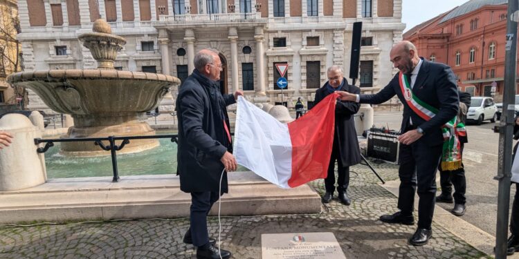 Fontana Banca d'Italia corso Cavour