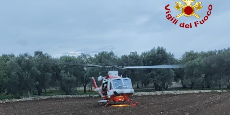 Vigili del fuoco elicottero