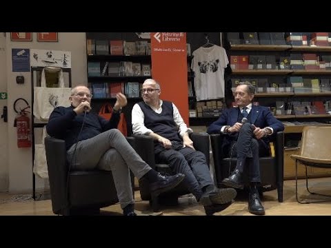 Bari, Roberto Maffei E ‘il Parigino’ Savarese In Un Libro Sugli Ultras: Storie E Aneddoti Di Curva – Video