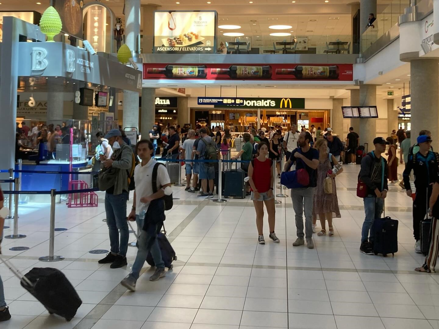 Aeroporto Di Bari