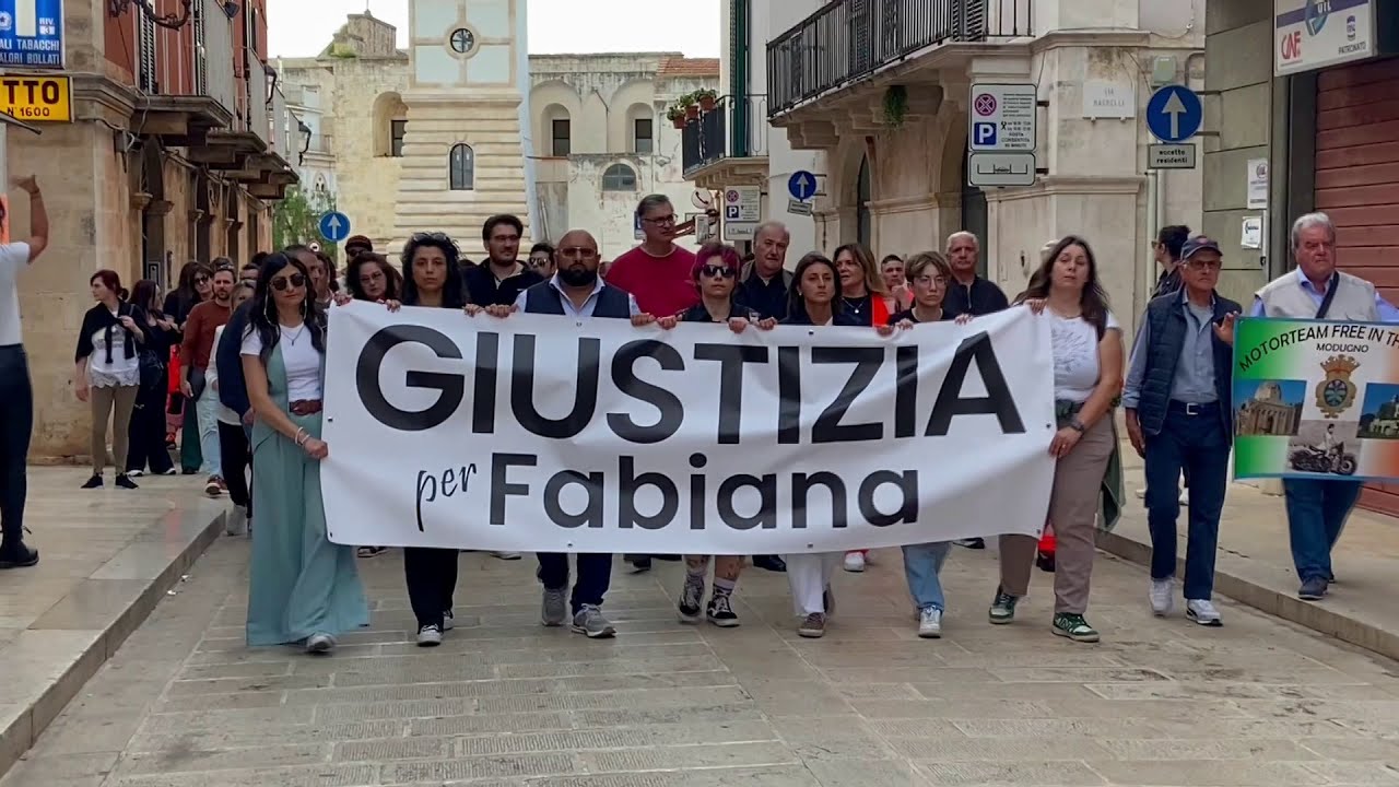 “giustizia Per Fabiana”, A Turi Il Corteo Per La Soccorritrice Del 118: “era Un Angelo, Una Ragazza Speciale” – Video