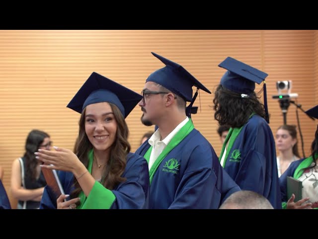 A Bari I Primi Laureati Della ‘bona Sforza’, Scuola Superiore Per Mediatori Linguistici: “guardiamo Al Futuro” – Video