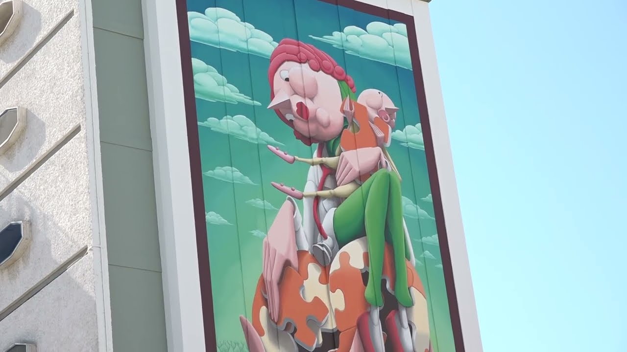 Bari, Immenso Murale Sulla Facciata Di Santa Maria Hospital: “core A Core” è Un Inno Alla Cura Di Sé – Video