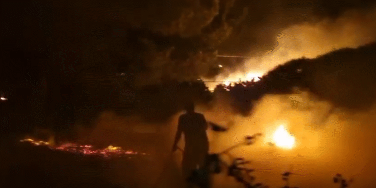 Fuochi Artificio Incendio