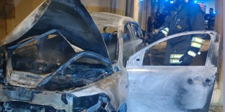 Incendio Ceglie Auto