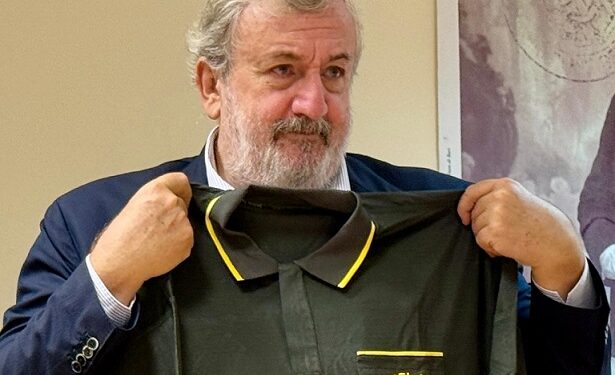 Emiliano In Visita Alla Direzione Regionale Vigili Del Fuoco (3)