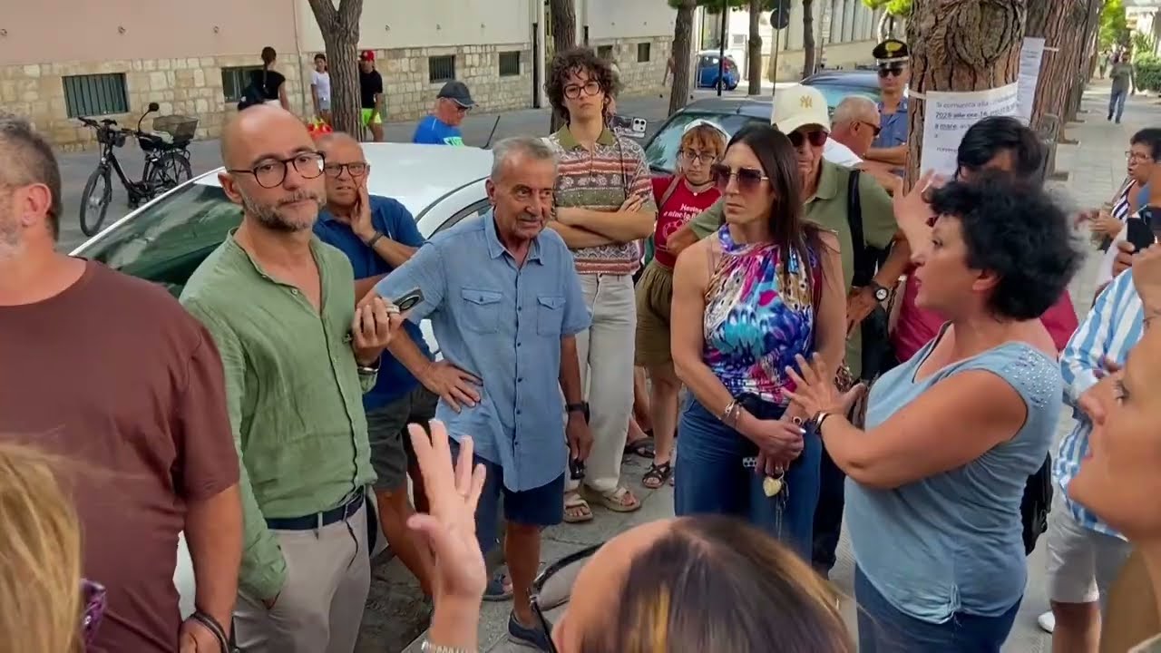 Polignano, Cittadini Protestano Per Pedonalizzazione Largo Bonsante: “difficile Tornare A Casa” – Video