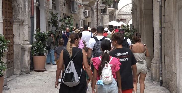 Turisti Bari
