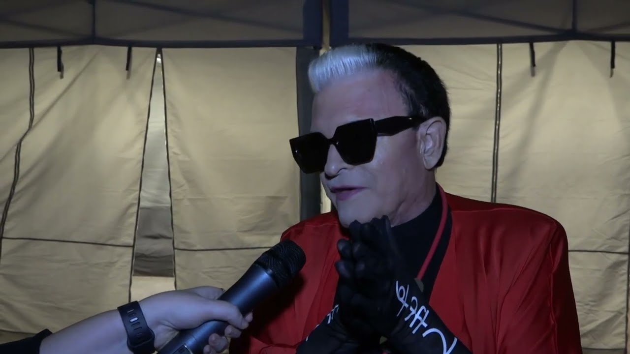 Bari, Cristiano Malgioglio Sorprende Nel Cantatour: “la Fiera Del Levante Internazionale Come Me” – Video