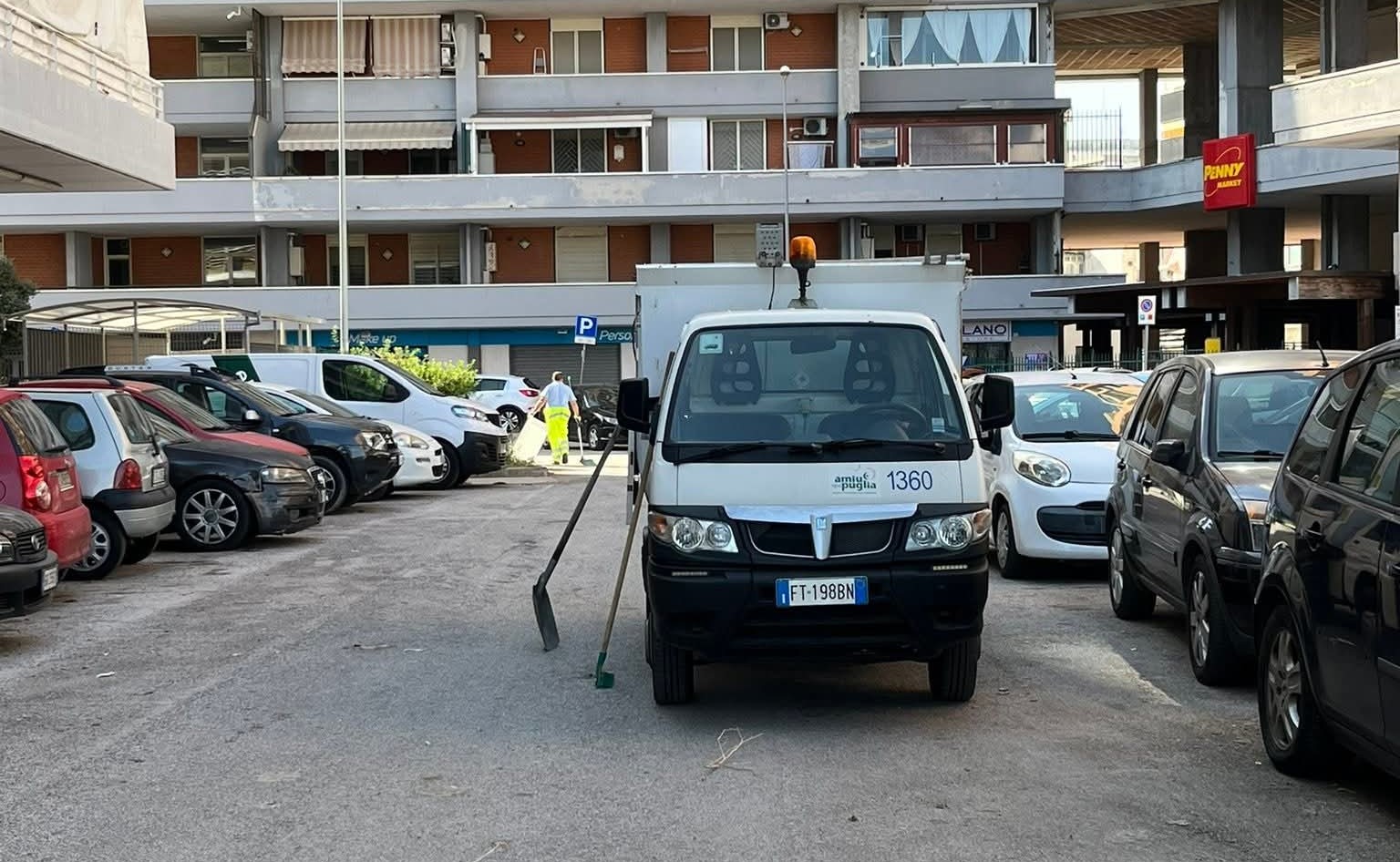 Parcheggio Penny Libertà