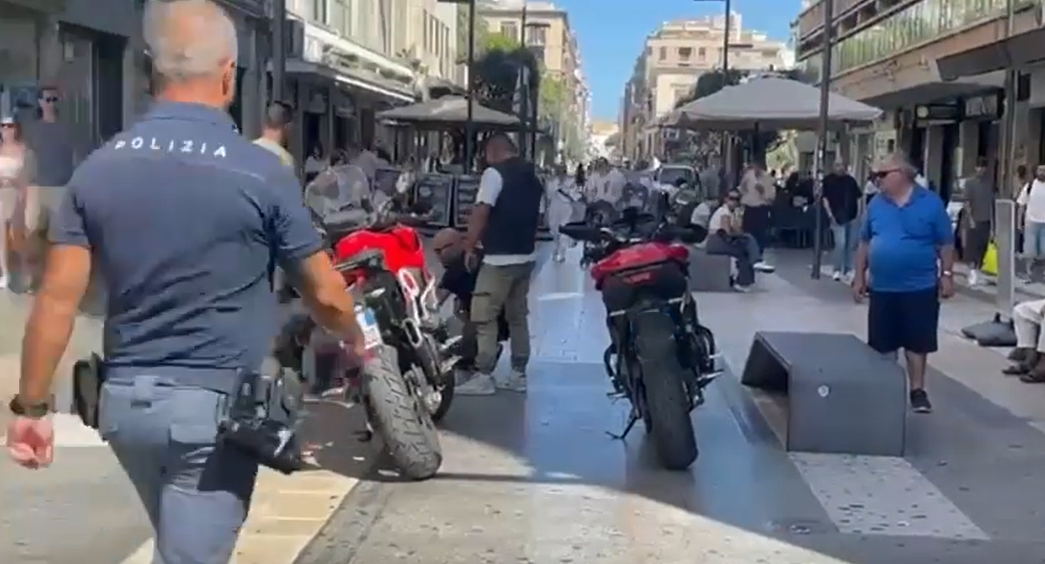 Via Sparano Fermo Polizia