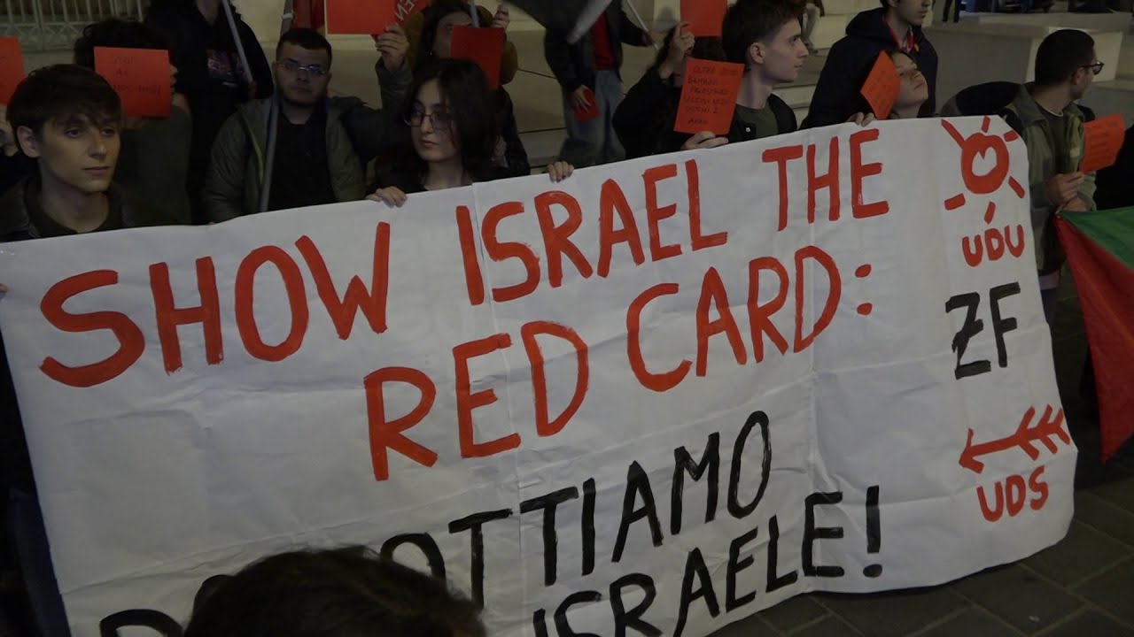 Bari, Studenti In Piazza Contro La Partita Italia Israele A Udine: “stop Agli Accordi Con Tel Aviv” – Video