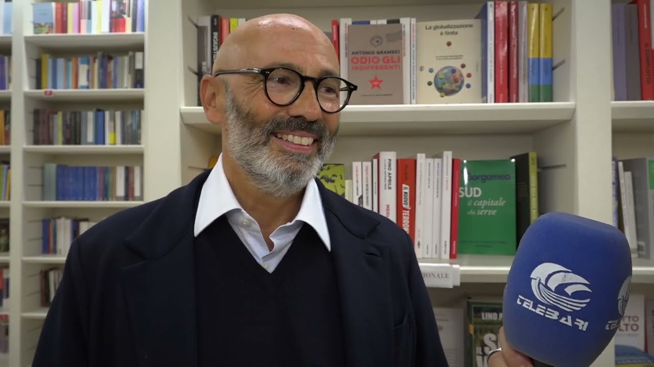 Giorgio Napolitano Visto Con Gli Occhi Del Figlio Giulio: Il Libro Presentato A Bari. “vi Racconto Mio Papà” – Video
