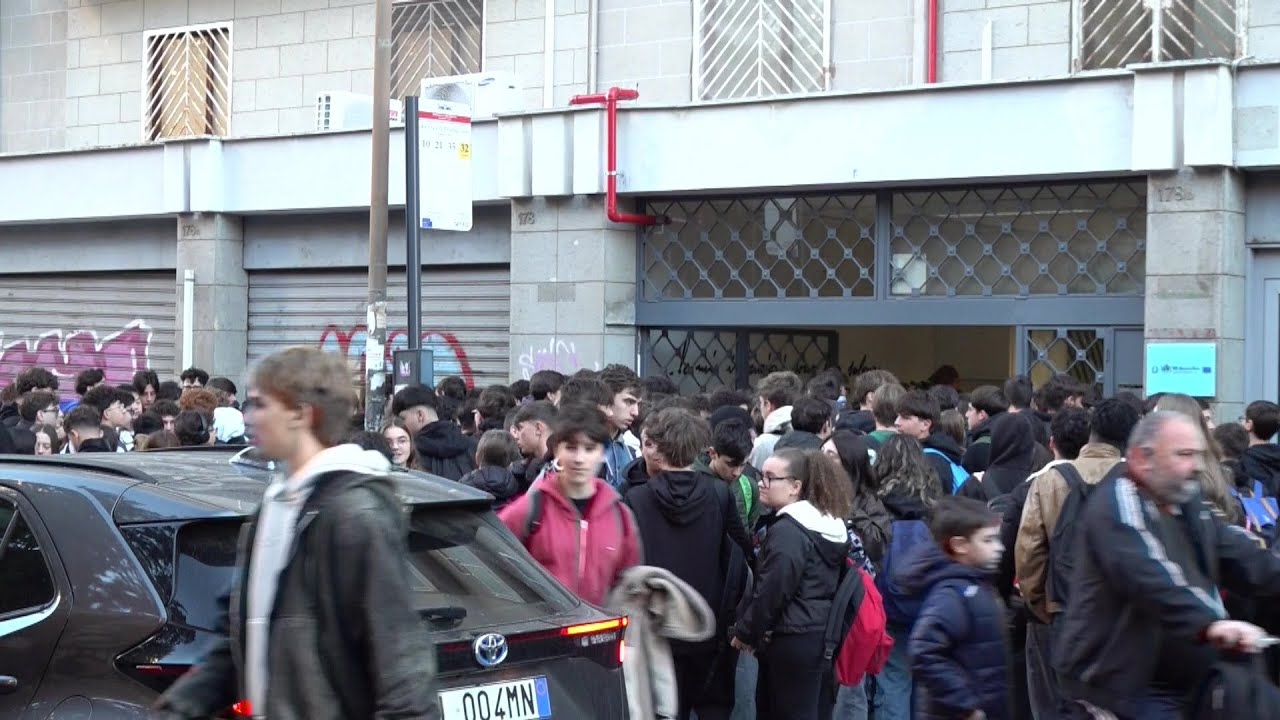 Bari, Gli Studenti Del ‘marconi–hack’ Tornano In Aula: Aperta La Sede Temporanea In Via Re David – Video