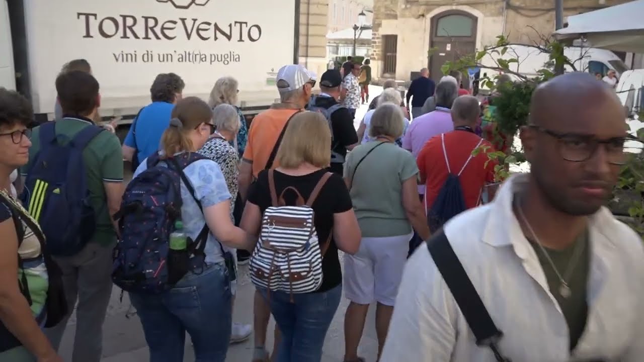 Bari Visitata Da 2 Milioni Di Turisti Nel 2025, Record Battuto Prima Degli Arrivi Per Natale – Video