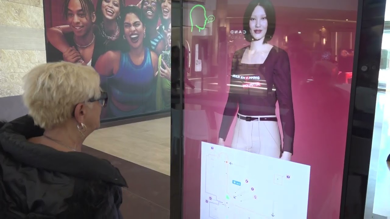 Molfetta, La Prima Assistente Virtuale Di Un Centro Commerciale: “nico Parla E Aiuta Negli Acquisti” – Video