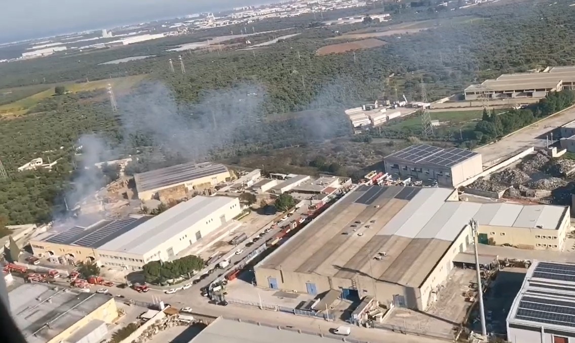 Incendio Palo Del Colle