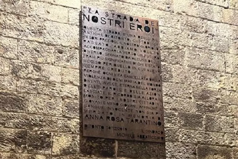 Targa Tarantino Bitonto