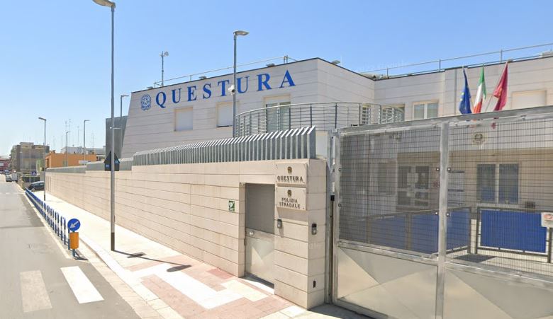 Questura Bat