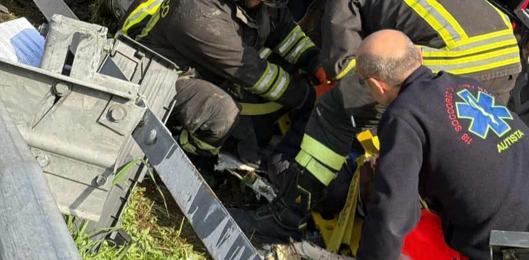 Vigili Del Fuoco 118 Incidente Grave Giorno Provinciale Statale