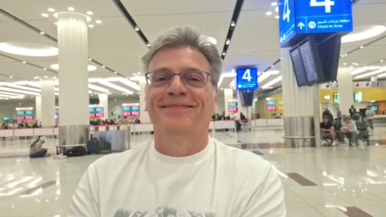 Guerra In Iran, L’incubo Dei Pugliesi A Dubai: “tanta Paura E Lunghe File Per Passare La Frontiera” – Video