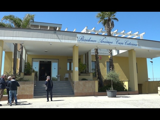 Adelfia, Ospiti Della Rsa Senza Pasti: “duemila Euro Di Retta Ma C’è Degrado”. Interviene Il Comune – Video