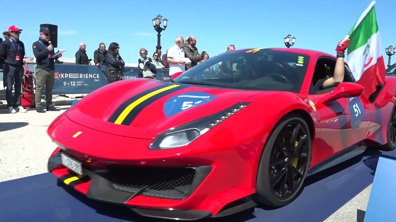 La Mille Miglia Experience Fa Tappa A Bari, I Miti Dell’automobilismo Sfilano Sul Lungomare – Video