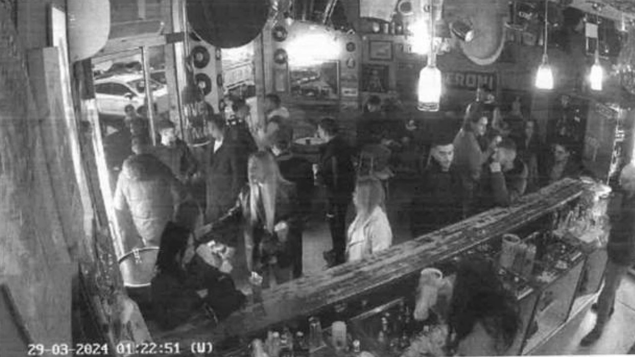 Omicidio Bisceglie, Fu Sfida A Tre In Discoteca: Scavo Contro I Due Rivali Armati Tra La Folla – Video