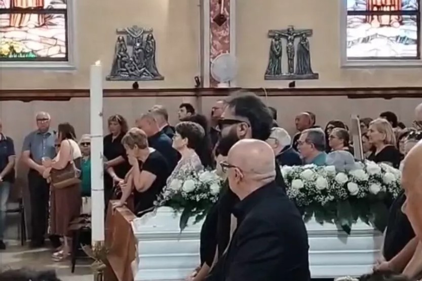 Funerali Ragazzo San Nicandro