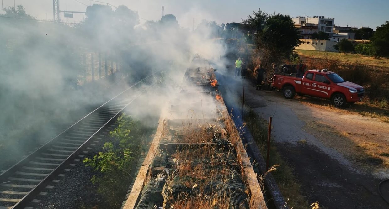 Incendio Ferrovia casamassima