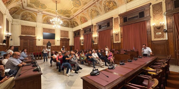 09 07 26 Nasce Comici Spaventati Guerrieri Dalla Storia Del Liceo Socrate Una Nuova Associazione Di Cittadinanza Attiva Oggi La Presentazione A Palazzo Della Città Foto