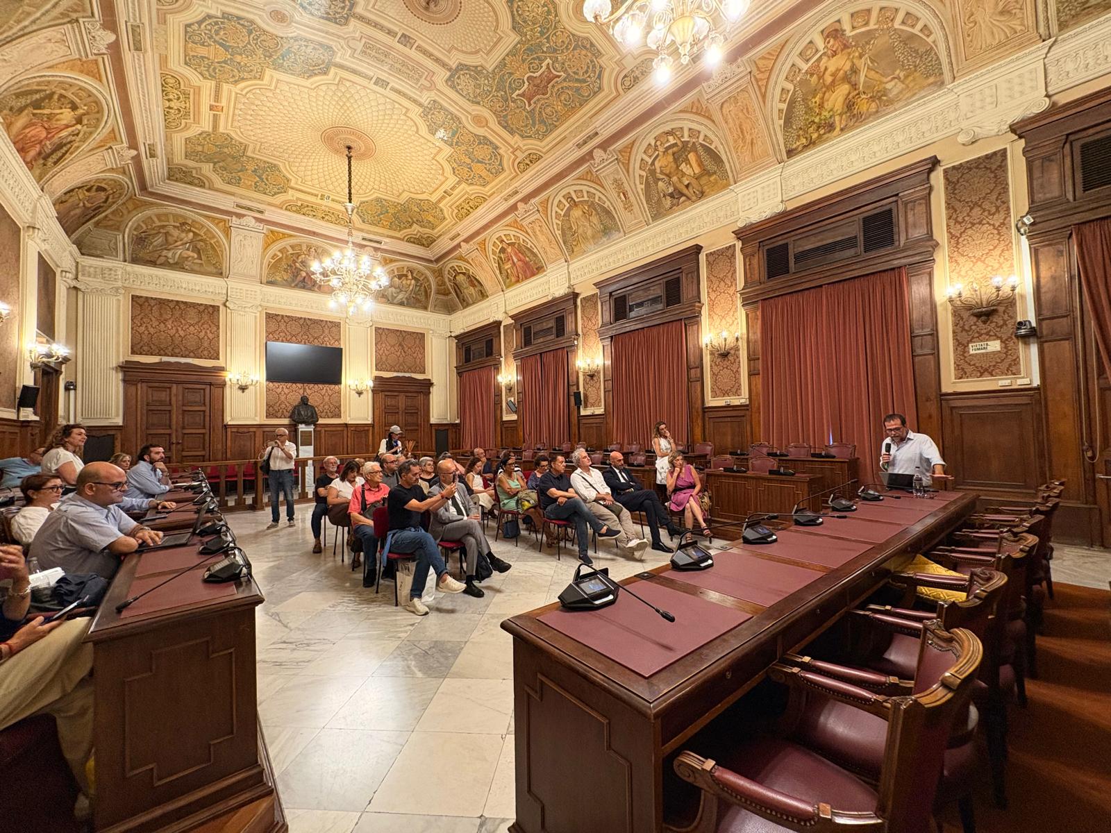 09 07 26 Nasce Comici Spaventati Guerrieri Dalla Storia Del Liceo Socrate Una Nuova Associazione Di Cittadinanza Attiva Oggi La Presentazione A Palazzo Della Città Foto