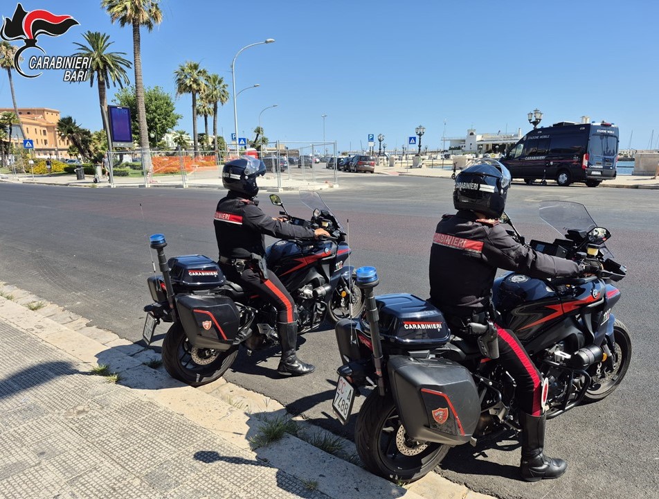Carabinieri lungomare
