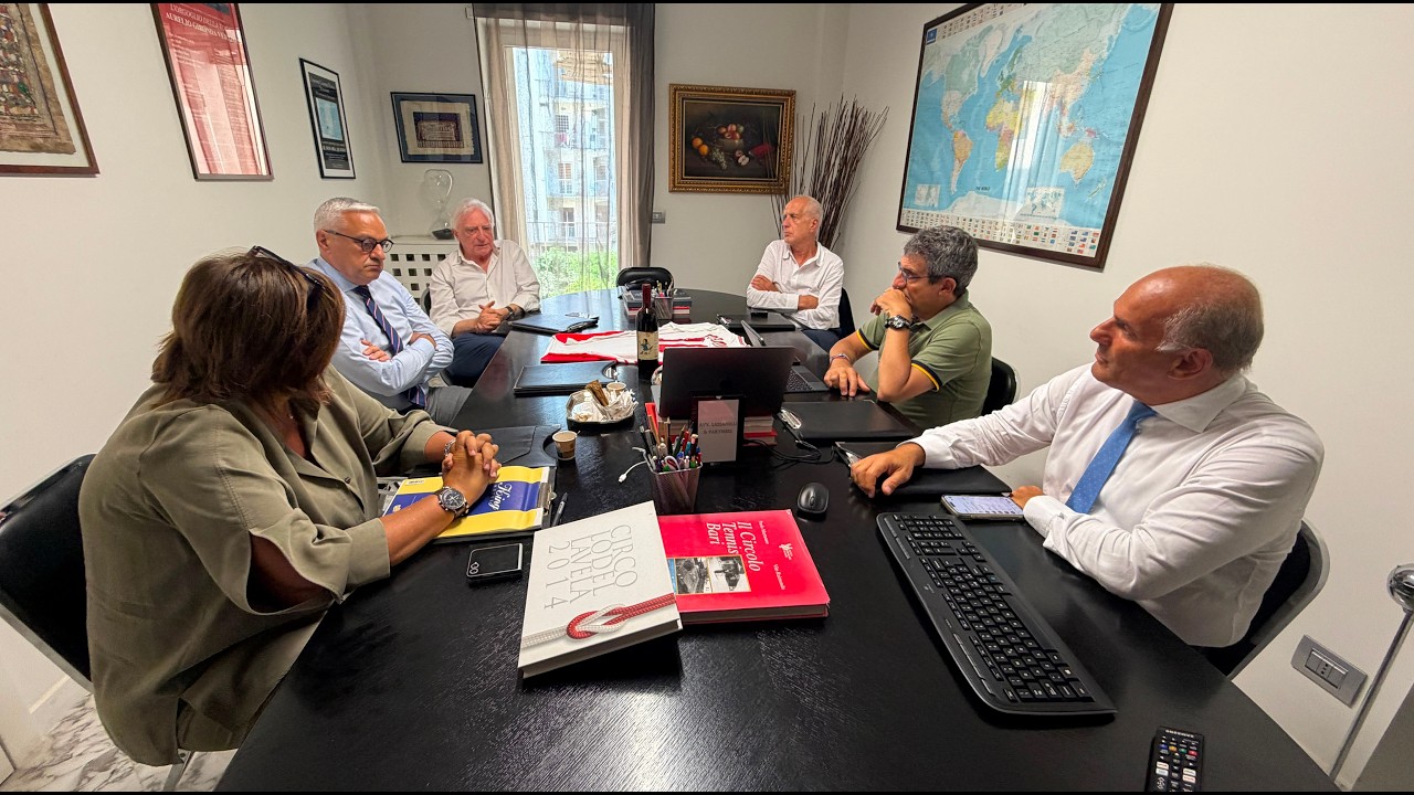 Bari, Si Insedia Il Comitato Di Garanzia: “niente Disfattismi. Faremo Rispettare Gli Impegni Con La Città” – Video