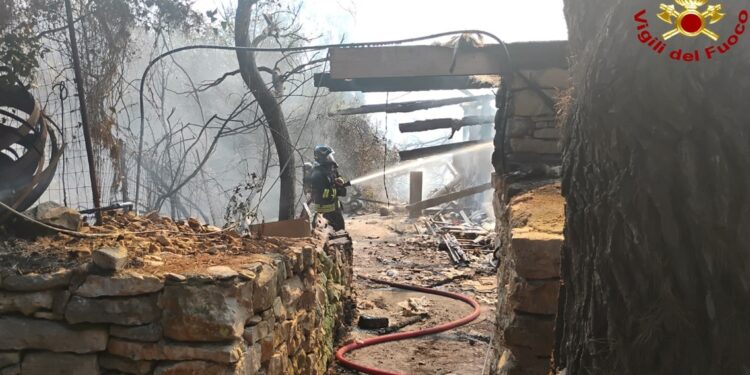 Incendio Ranch Bitritto (4)