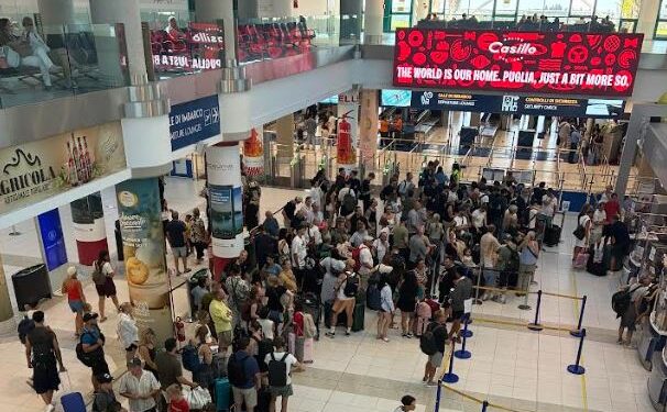 Passeggeri Aeroporto Baroi