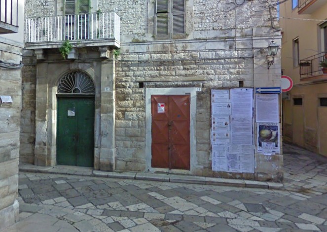 Ruvo Piazzetta Fiume